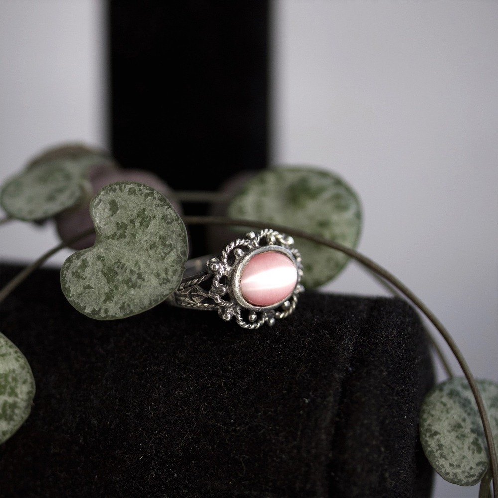 Vintage Sterling Silver 925 Pink Cats Eye Filigree Ring Size 4.75